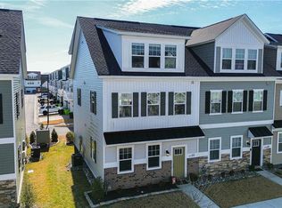 427 Life Tree Trl, Chesapeake, VA 23323