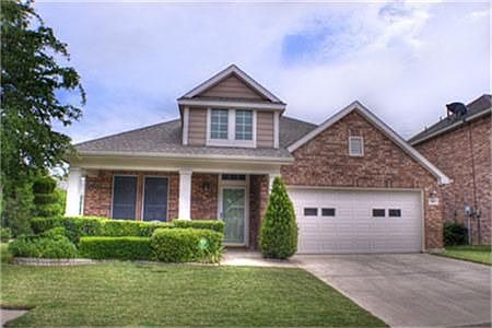 1st image of 802 Prairie Smoke Ln