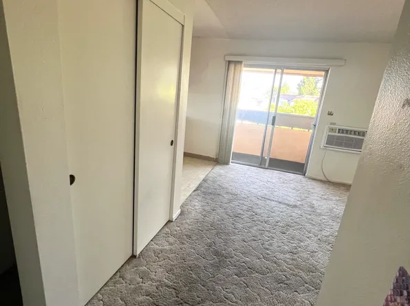 1580 Yosemite Ave #302, Simi Valley, CA 93063