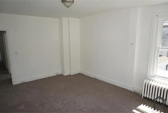 727 Haws Ave #2 — Photo 7