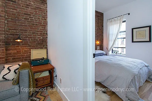 Rented by Copperwood Real Estate | media 32