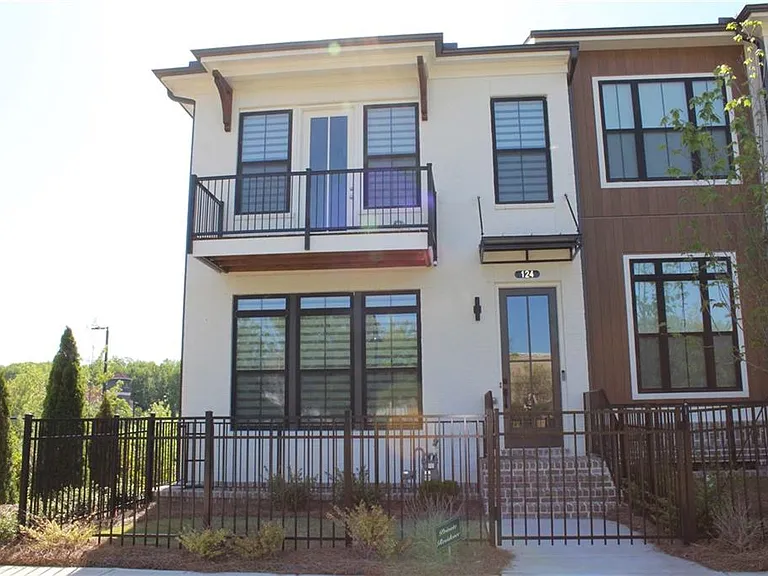 124 Downing Dr — Photo 39