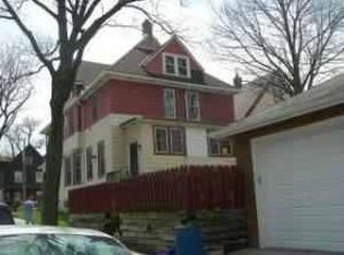 2600 W Lincoln Ave, Milwaukee, WI 53215