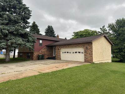 163 West St, Saint Martin, MN, 56376