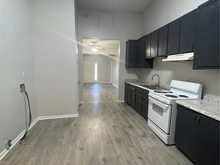 401 S Clinton Ave #D — Photo 5