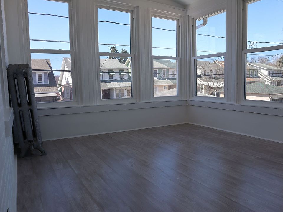 1st image of 113 Reading Ave