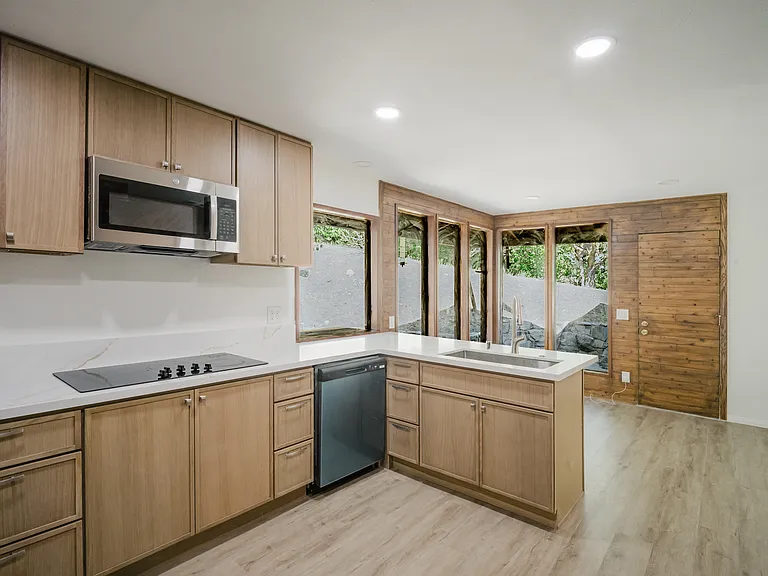 39218 Oak Glen Rd — Photo 8