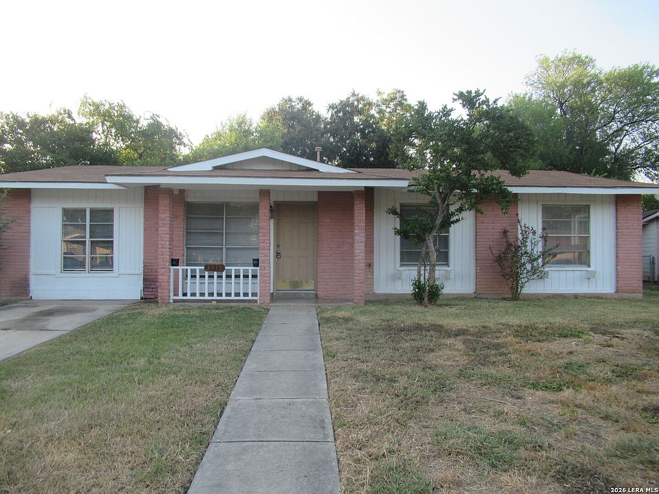 1st image of 3415 Willowwood
