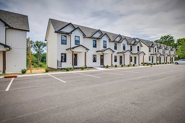 Emerson Park Townhomes — Photo 20