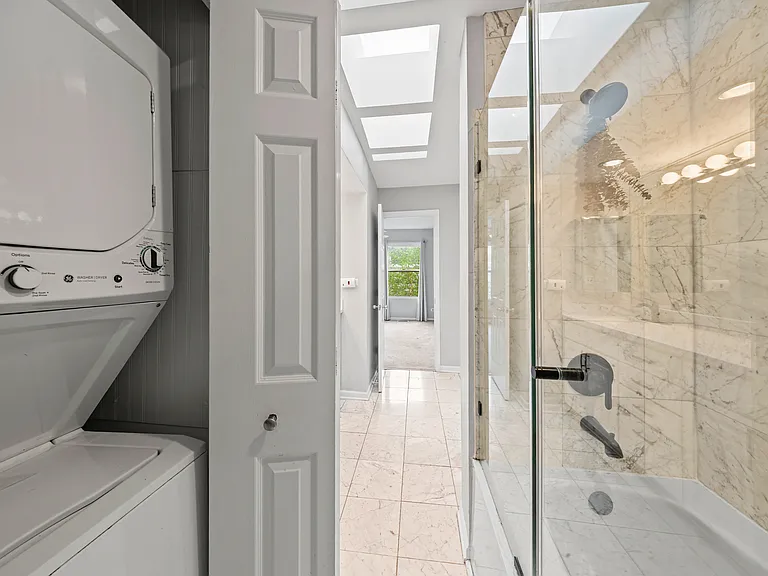 1839 N Bissell St #3 — Photo 15