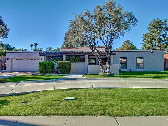 2nd image of 14828 N Moon Valley Dr