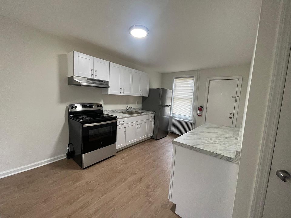 1st image of 9 Francis St APT B