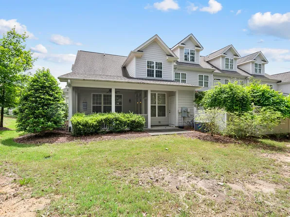 1117 Foxglove Dr, Morrisville, NC 27560