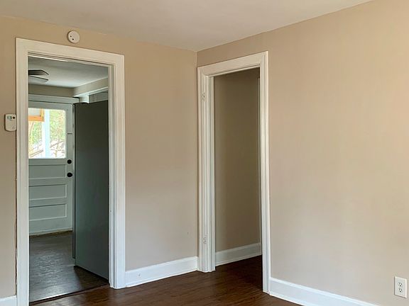 3rd image of 2107 Brackenridge St APT B