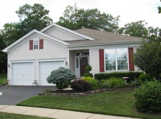 400 Kingston Ct, Galloway, NJ 08205