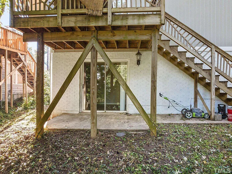 1823 White Oak Rd #B — Photo 20