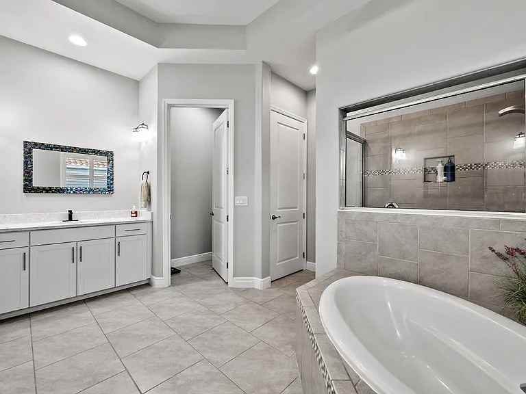 7484 Ripetta St — Photo 29