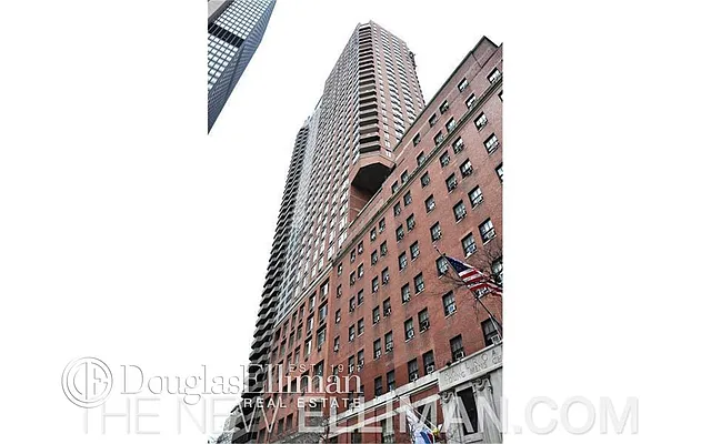 Rented by Douglas Elliman | media 17