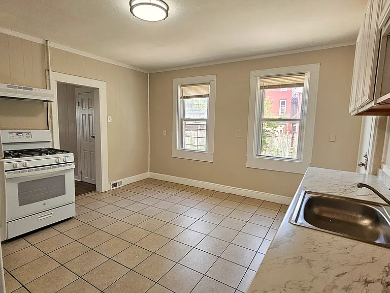 213-1 Saltonstall Ave — Photo 2