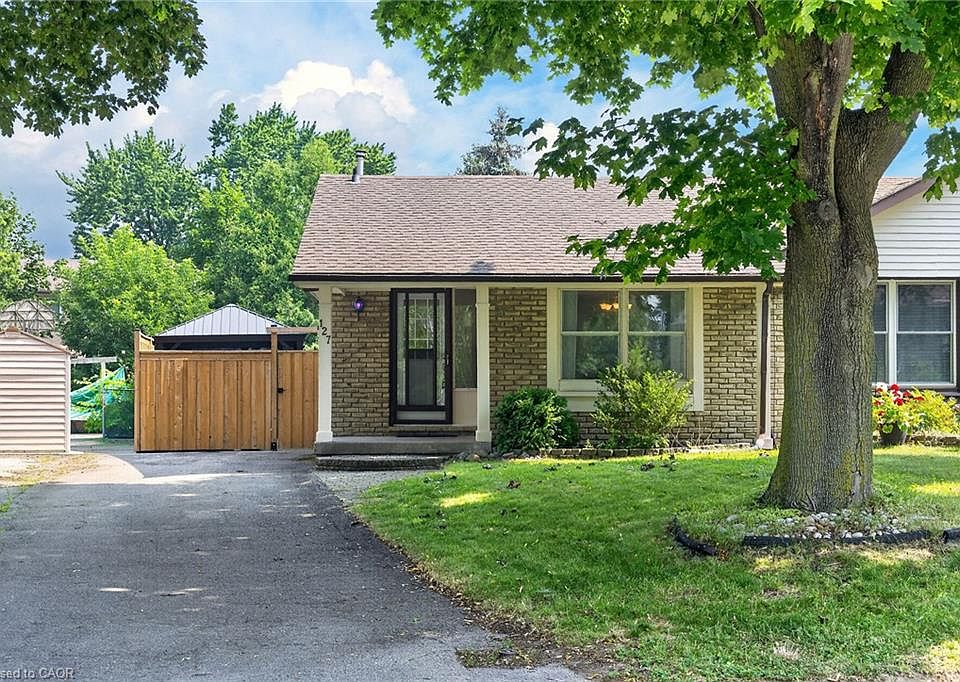 1st image of 127 Wendover Dr