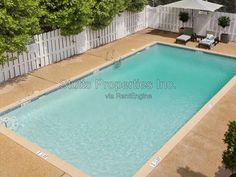 Darby Place Apartments — Photo 25