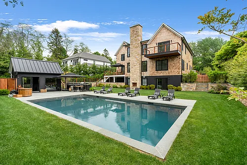 9 Kings Ln Photo 1