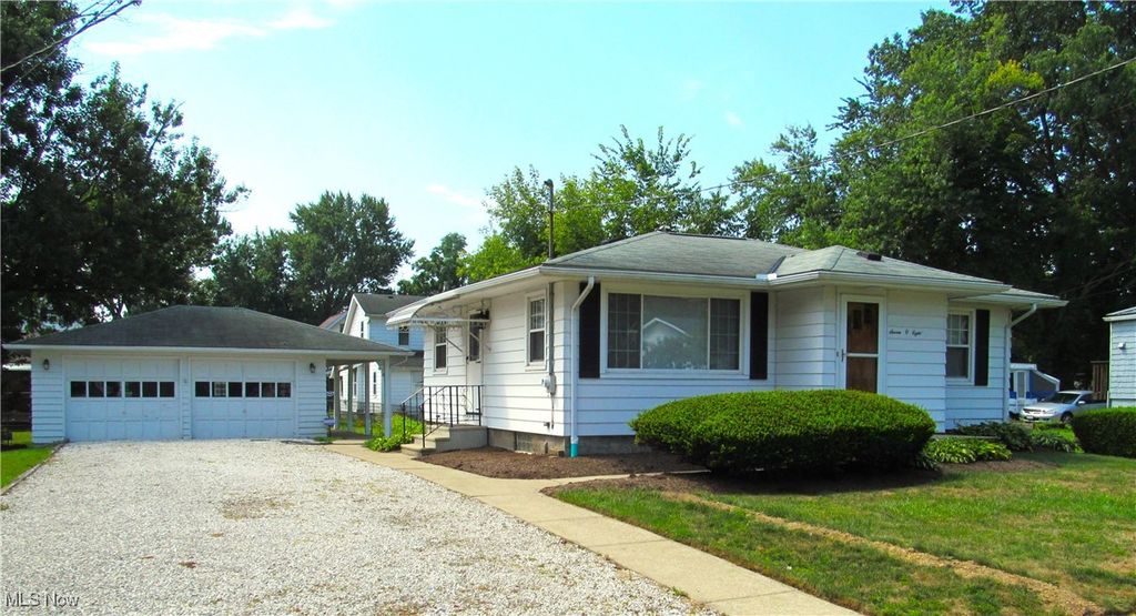 Real estate listing image