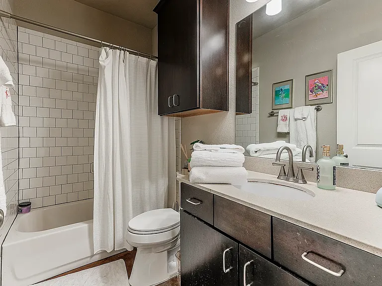 3144 Sandage Ave — Photo 17