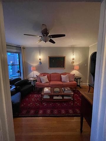 1st image of 1433 W Carmen Ave APT 1E
