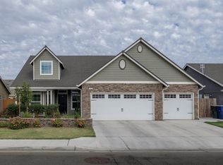 3680 N McKelvey Ave, Fresno, CA
