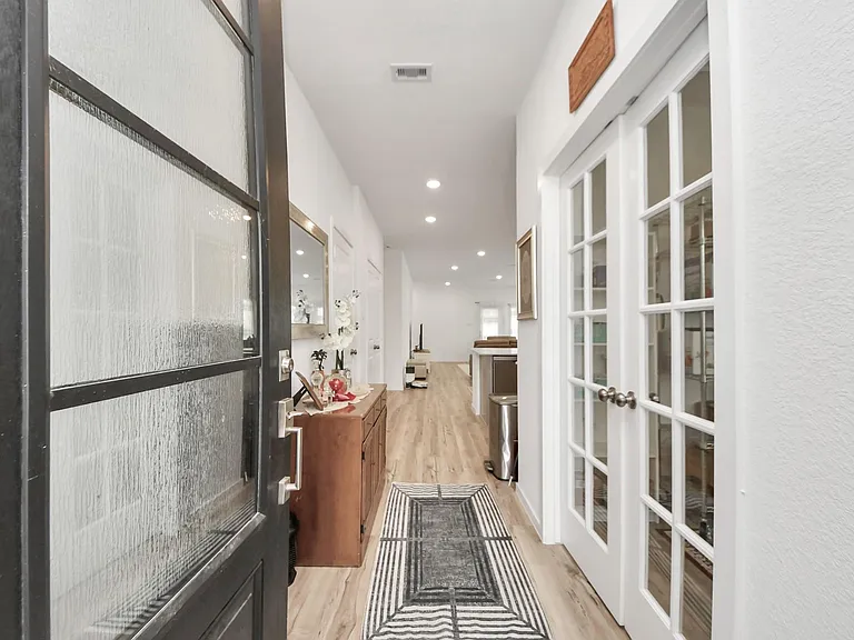 21927 Citrus Grove Ct — Photo 11