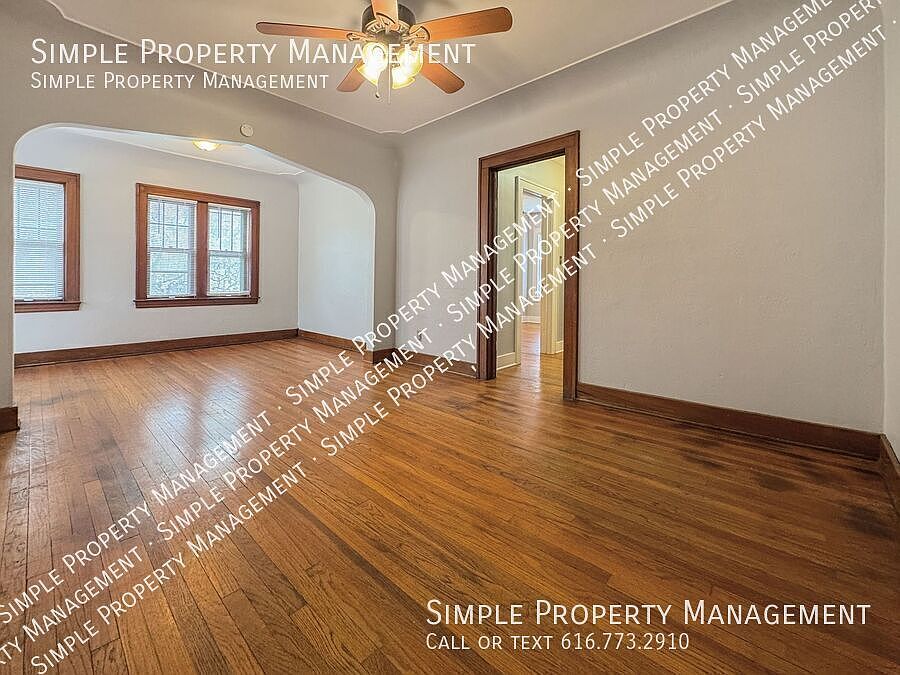 1st image of 411 Eastern Ave SE #1