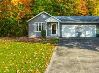 15135 Huckleberry Ct, Spring Lake, MI 49456