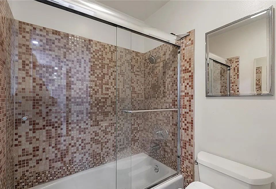 968 Larrabee St West Hollywood, CA 90069 (2)_06032025