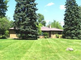 2378 Shade Park Dr, Akron, OH 44333