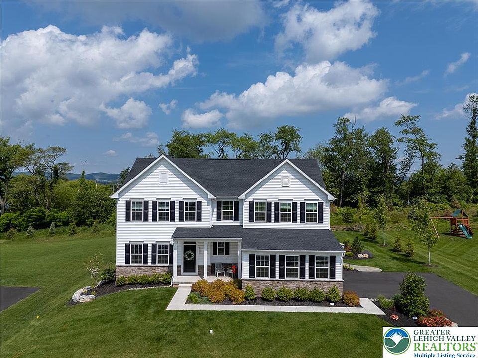 3055 Hawk Valley Ct, Center Valley, PA 18034 | Zillow