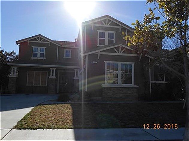 1st image of 15611 N Peak Ln