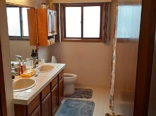 49441 Fuller Rd, Chesterfield, MI 48051