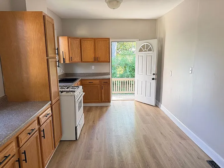 611 E Mitchell Ave #2 — Photo 9