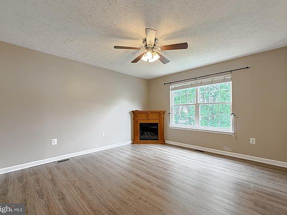 5th image of 23801 McIntosh Rd