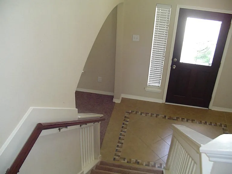 10930 Reston Point Dr — Photo 9