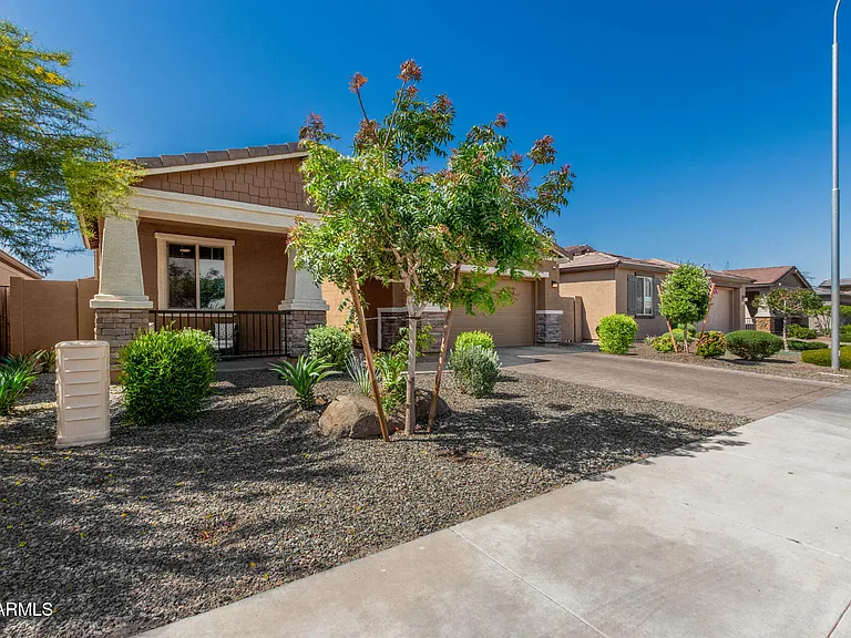 12143 W Marguerite Ave — Photo 6