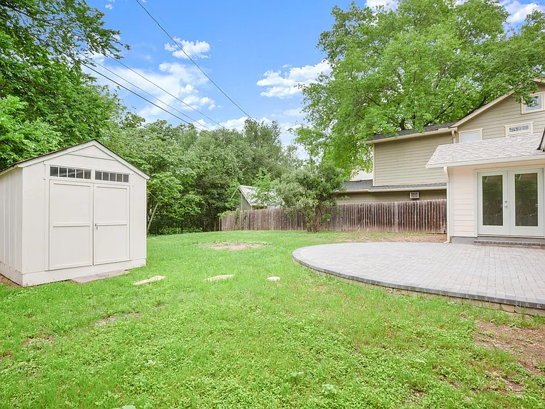 3808 Tonkawa Trl — Photo 18