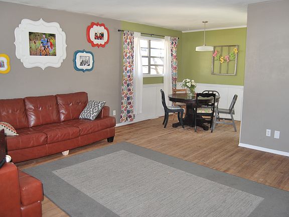 3rd image of 2116 W Orlando Dr