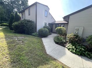 123 Butternut Ln UNIT 123, Bristol, CT 06010