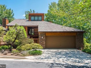 2133 Cabots Point Ln, Reston, VA 20191