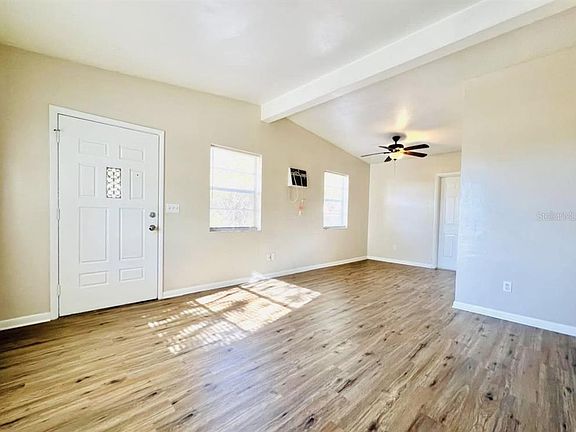 3rd image of 1246 Newhope Rd