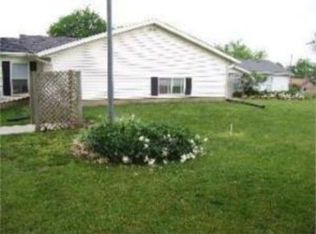 15379 Lake Rd #10, Gardner, KS 66030