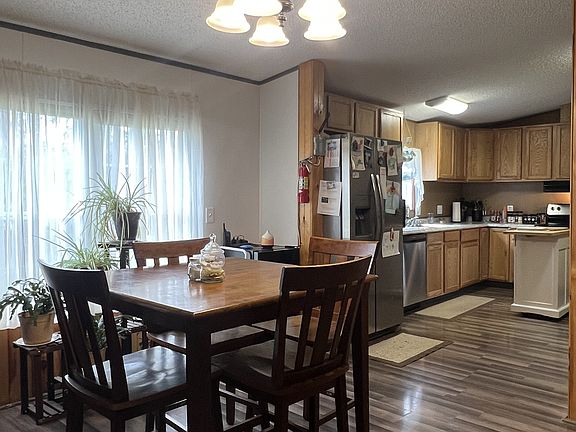 5th image of 9319 Magnolia Way