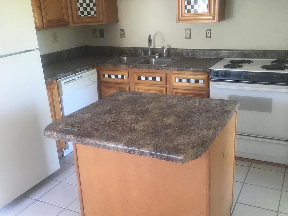 1st image of 6310 Greenbriar Dr